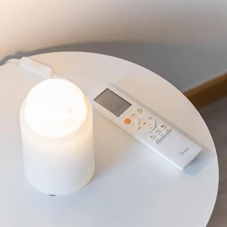 Apartment Guestready - Sleek Monochromatic In Bonfim Porto