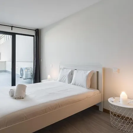 Apartment Guestready - Sleek Monochromatic In Bonfim *