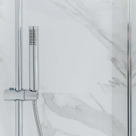 Apartment Guestready - Sleek Monochromatic In Bonfim *